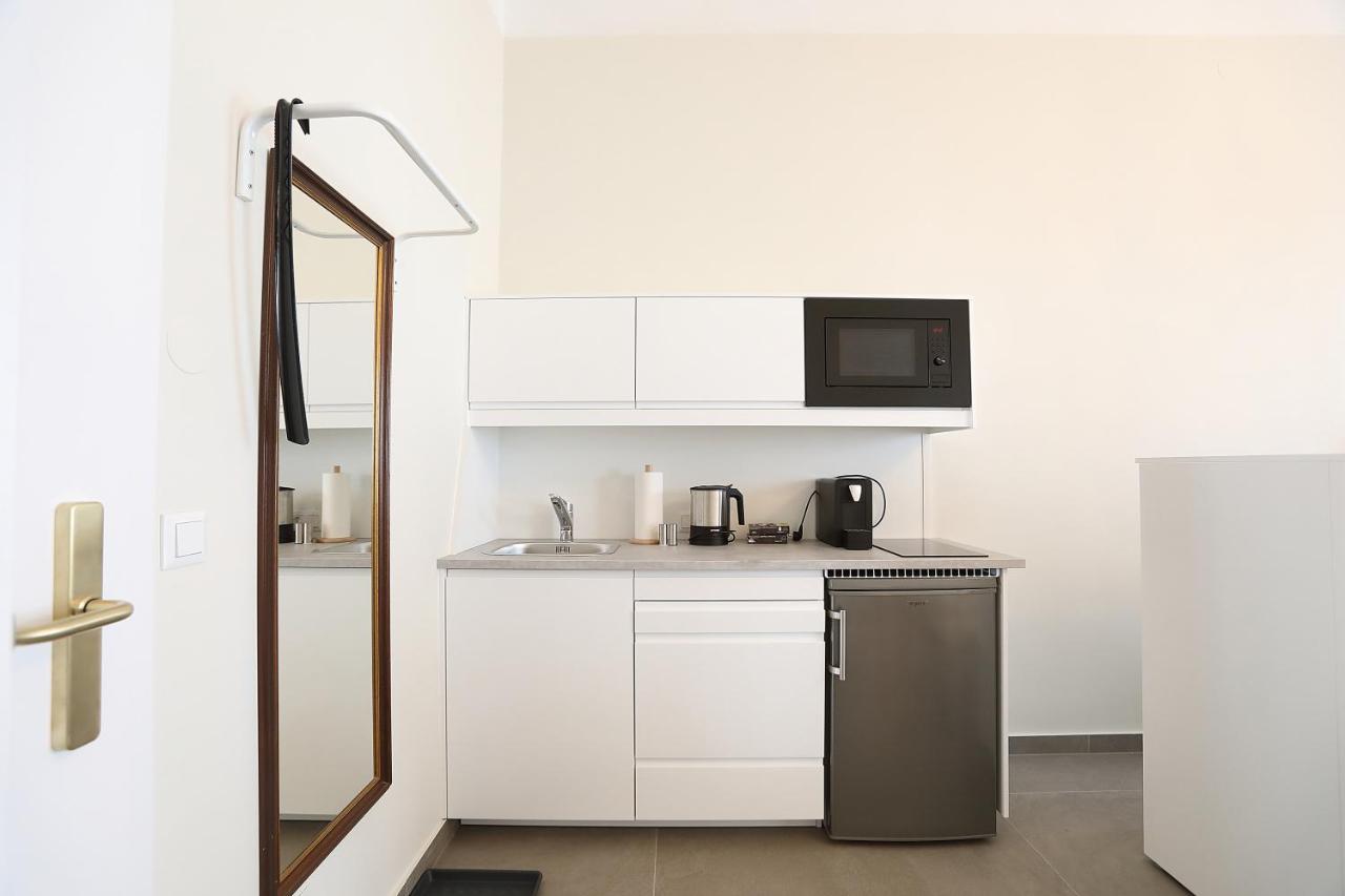 Stylische Cityapartments Benedikt Klagenfurt am Woerthersee Buitenkant foto