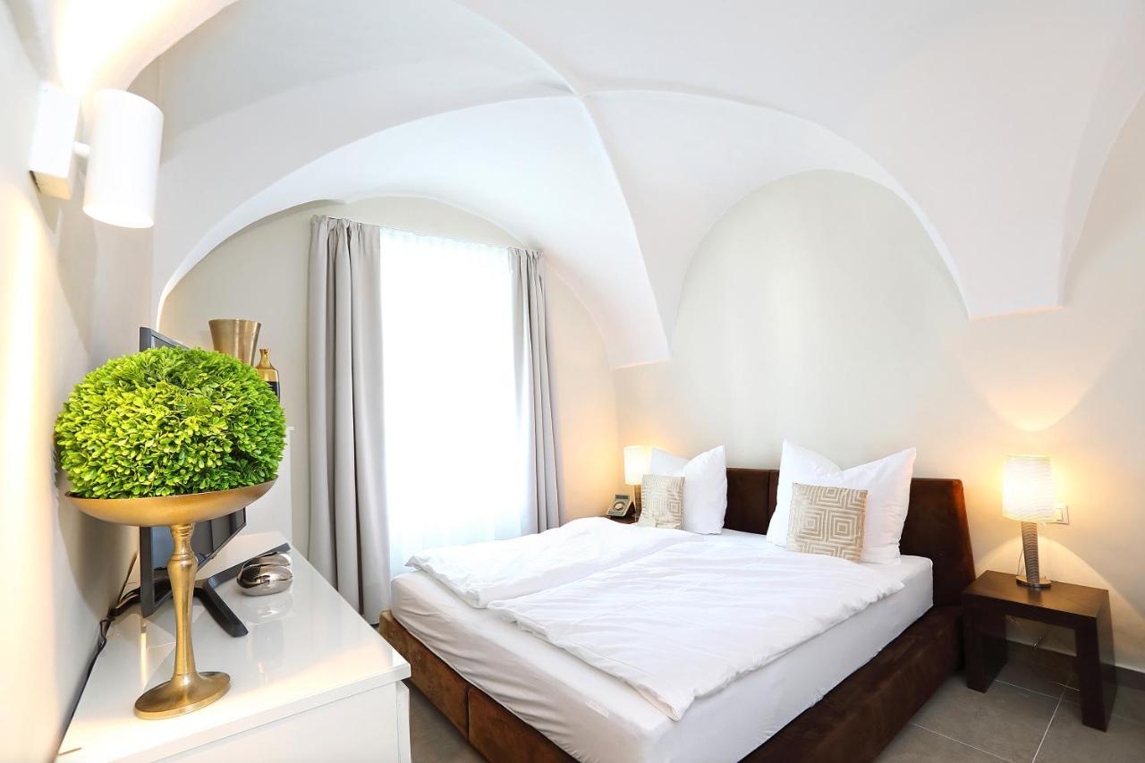 Stylische Cityapartments Benedikt Klagenfurt am Woerthersee Buitenkant foto