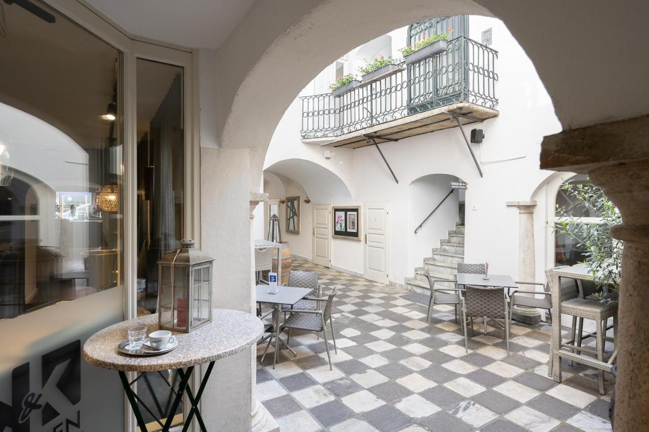 Stylische Cityapartments Benedikt Klagenfurt am Woerthersee Buitenkant foto