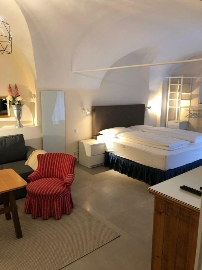 Stylische Cityapartments Benedikt Klagenfurt am Woerthersee Buitenkant foto
